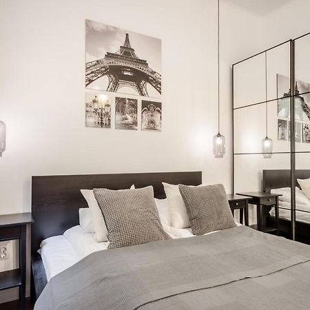 Bpr Sirius Suite With A/C Budapest Exterior photo